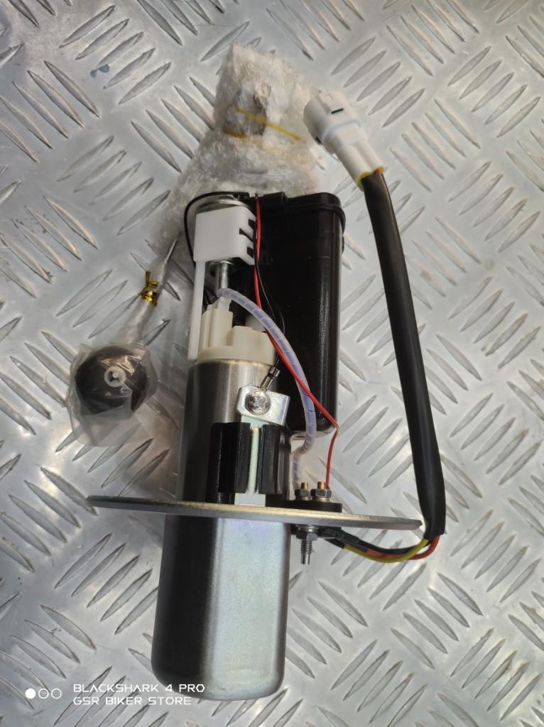 Miniatura 2 de Bomba completa marca Germban para Suzuki Gsr 600