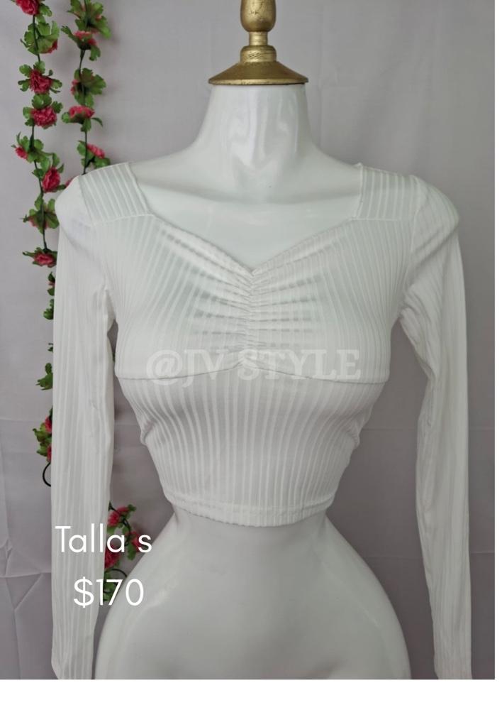 Blusa de manga larga con escote de corazón