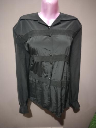 *Camisa negra talla G