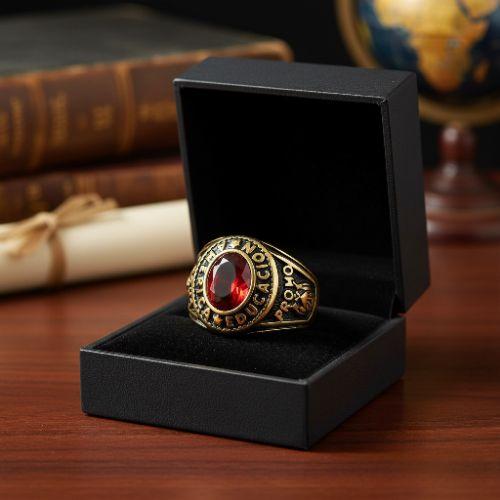 Anillo de Graduación