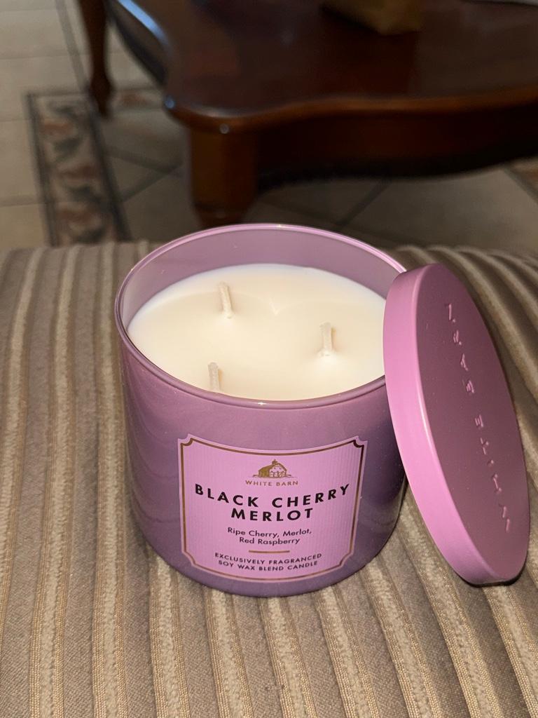 Miniatura 2 de Candela BBW 3-Wicks Black Cherry Merlot