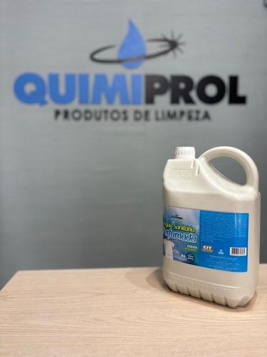 Água  sanitária perfumada 5L