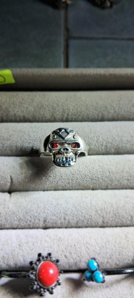 Miniatura 2 de Anillo de Acero Inoxidable (Calavera #1)