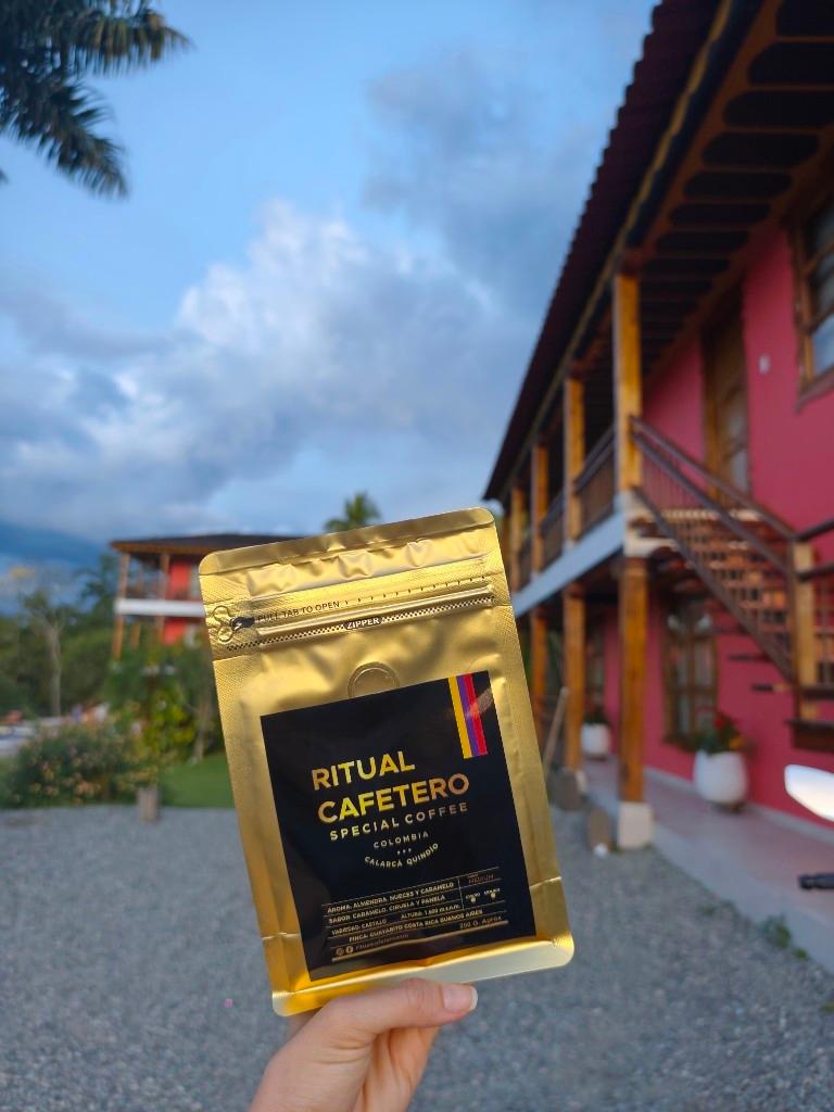 Miniatura 2 de 250 gr de Café especial variedad castillo (molido o en grano)