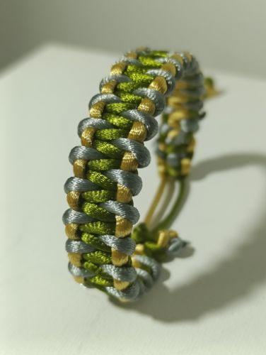 Brazalete tres colores