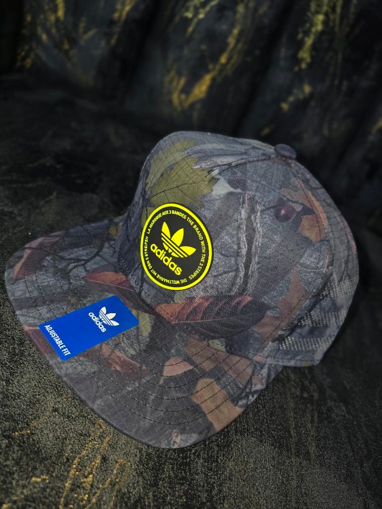 ADIDAS Camo