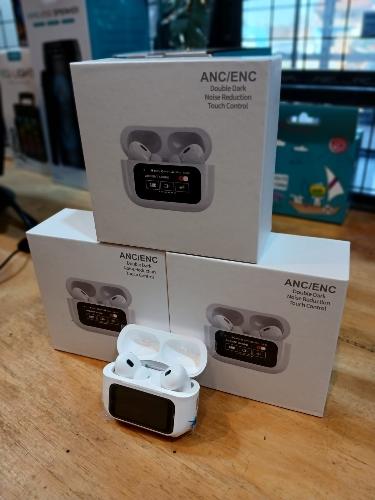 AURICULAR CON PANTALLA A11PRO