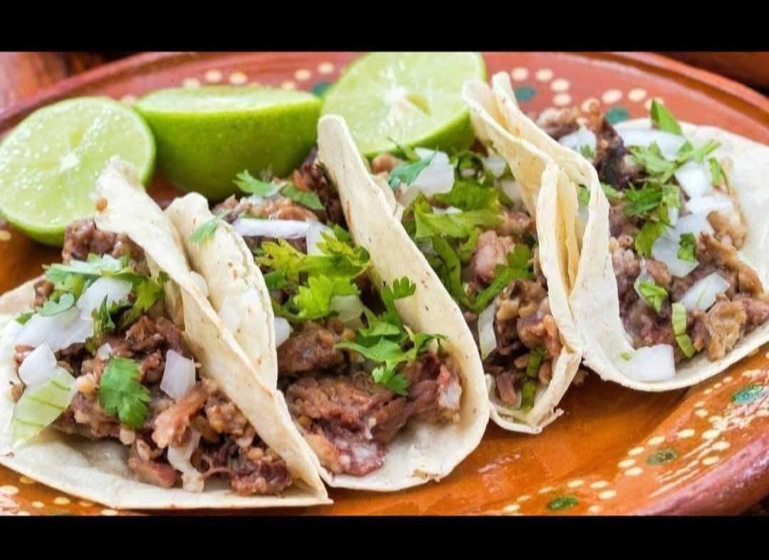 Tacos suadero