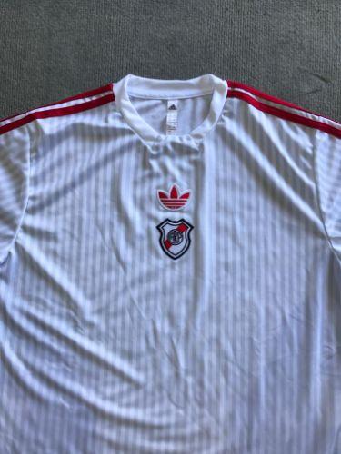 Miniatura 2 de Camiseta Icon River Plate