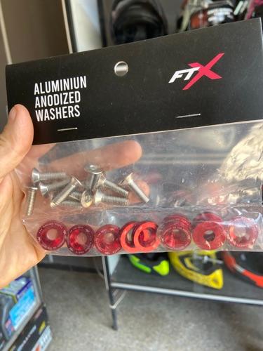 Arandelas ANODIZADAS rojas JDM