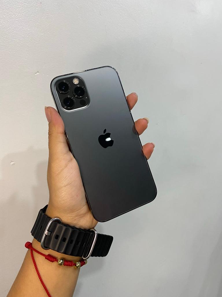 iPhone 12 Pro Black