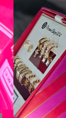 Miniatura 3 de Aretes Estilo Huggies (Dorado)
