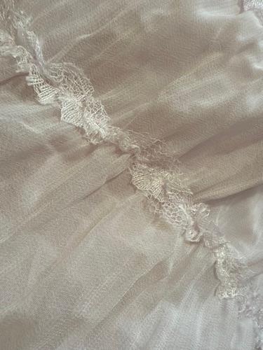 Miniatura 2 de Brisa. Tallas disponibles. S, M, L.
