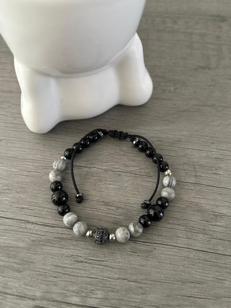 Miniatura 2 de 01~ Pulsera ajustable color gris y negro