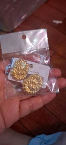 Aretes caracol irregular