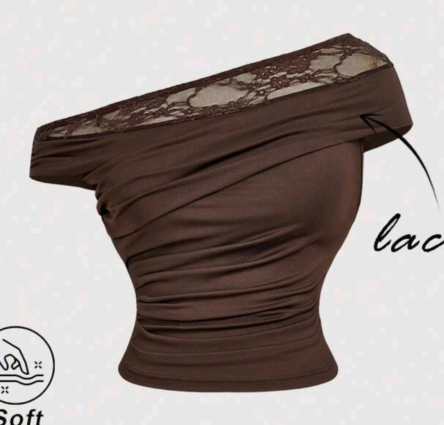 Blusa \ encaje en hombro