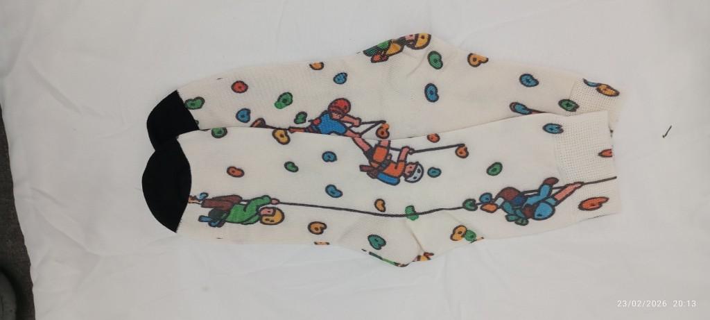 Miniatura 3 de Calcetines con diseño escalador