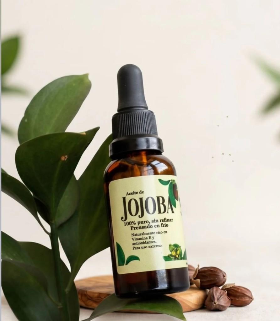 Aceite de jojoba orgánico y puro, prensado en frio