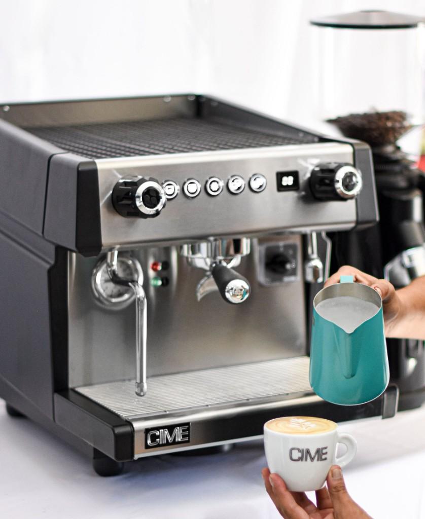 Miniatura 2 de CAFETERA INDUSTRIAL y PROFESIONAL AUTOMÁTICA de 1 GRUPO marca CIME