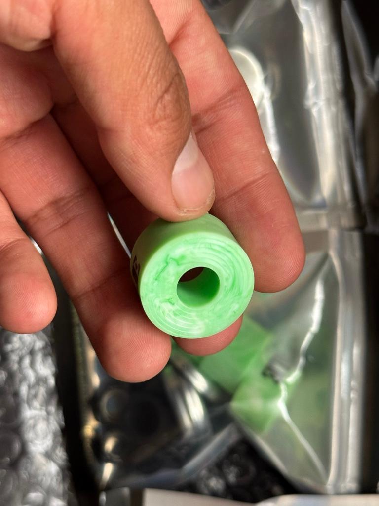 Miniatura 3 de Bushings Backle Marmoleado