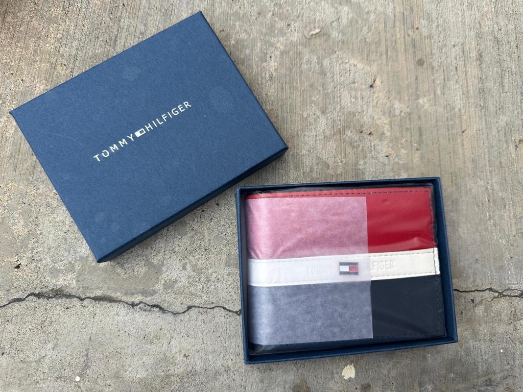 Billetera Tommy Hilfiger