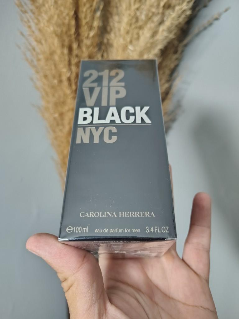 Miniatura 2 de 212 Vip Black Carolina Herrera 100ml EDP
