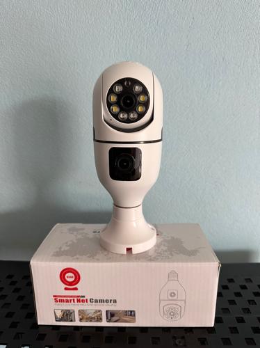 Cámara Bombillo doble lente