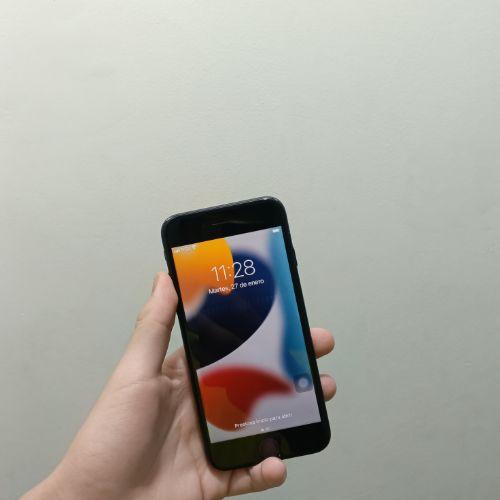 iPhone 7 64gb