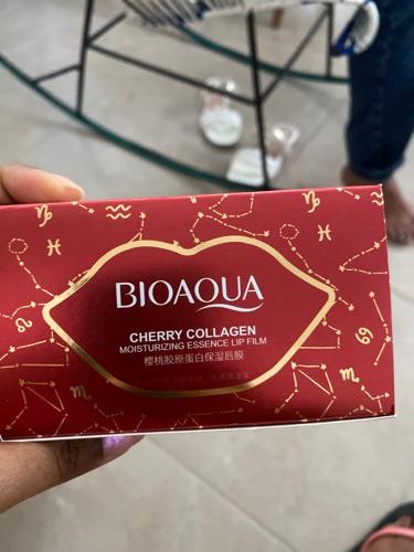 Cherry collage parches para labios