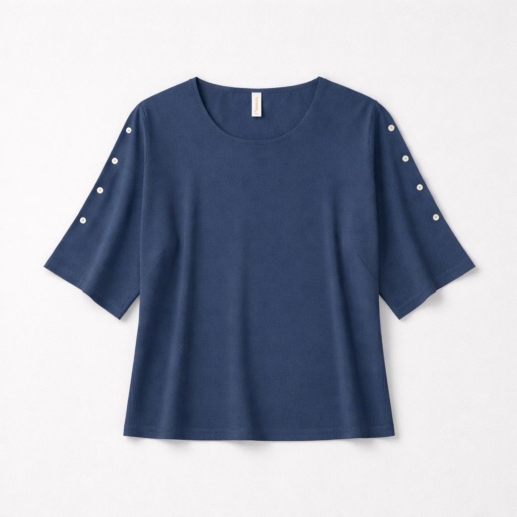 Blusa con botones en las mangas