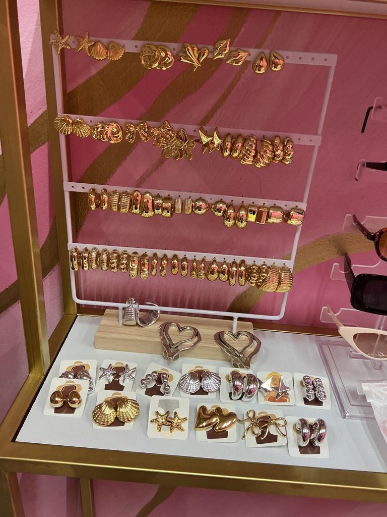 Aretes