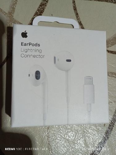 AURICULAR IPHONE ENTRADA LITHING