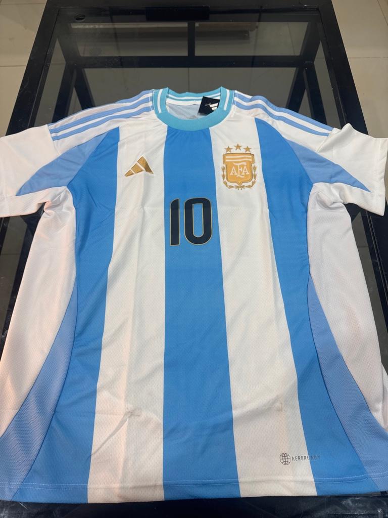 Miniatura 2 de Camisa 1 Argentina 24 - Messi 10