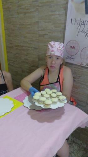 Miniatura 2 de Alfajores de maicena artesanales