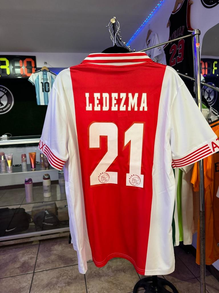Miniatura 3 de Ajax