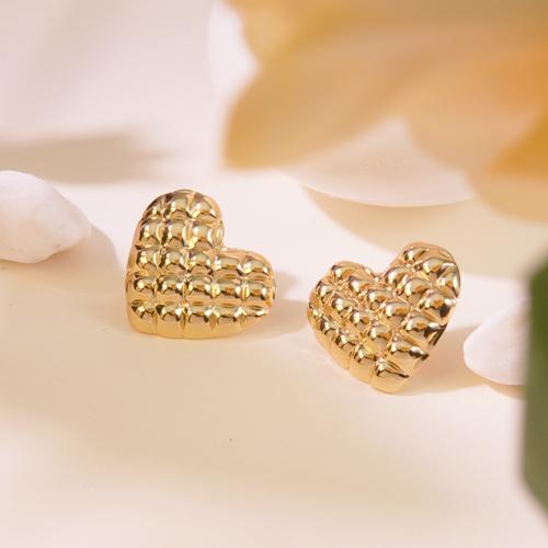 Aretes de Corazón dorado