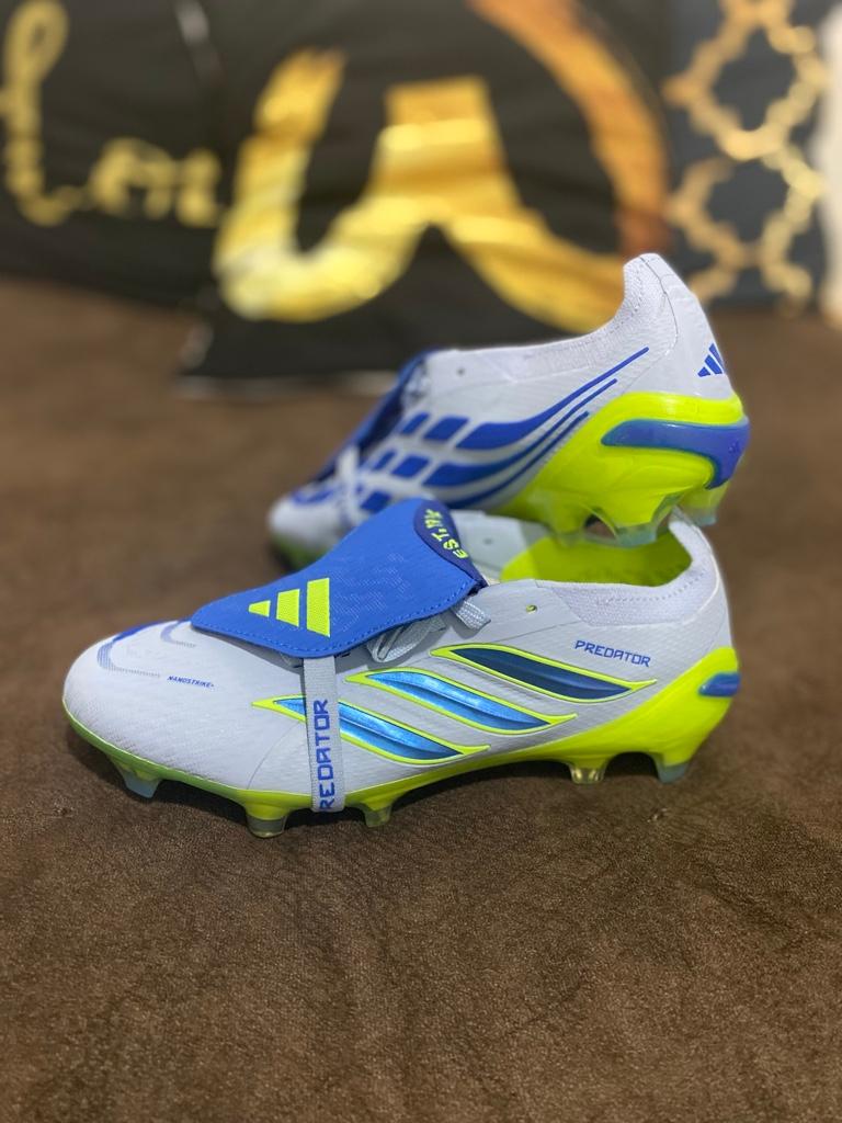 Adidas Predator Gris azul y verde Tongue