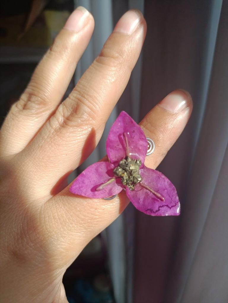 Anillo flor de Bugambilia