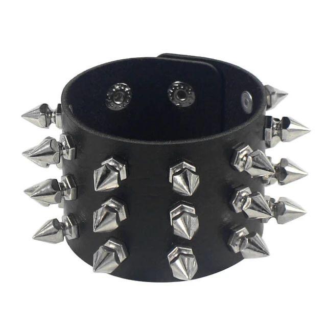 Brazalete con Pinchos