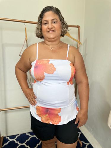 Blusa estampada plus size - flor laranja