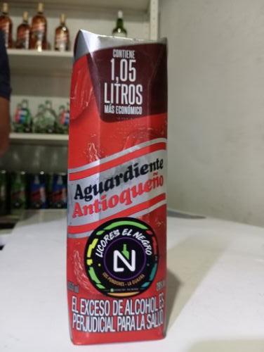 Aguardiente rojo tetra