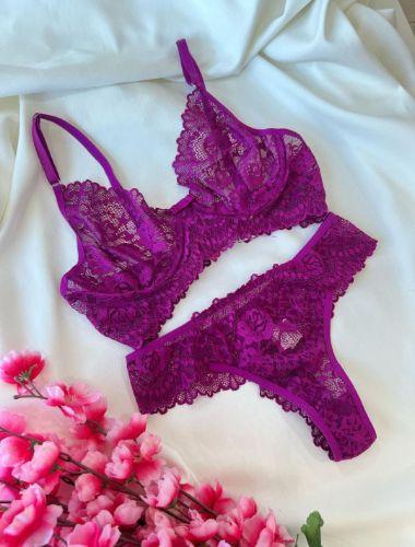 Conjunto Magenta com Aro em Renda Floral – Tamanho P