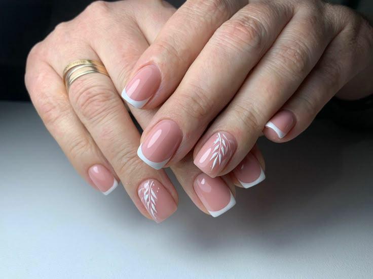 Manicura Tradicional mujer