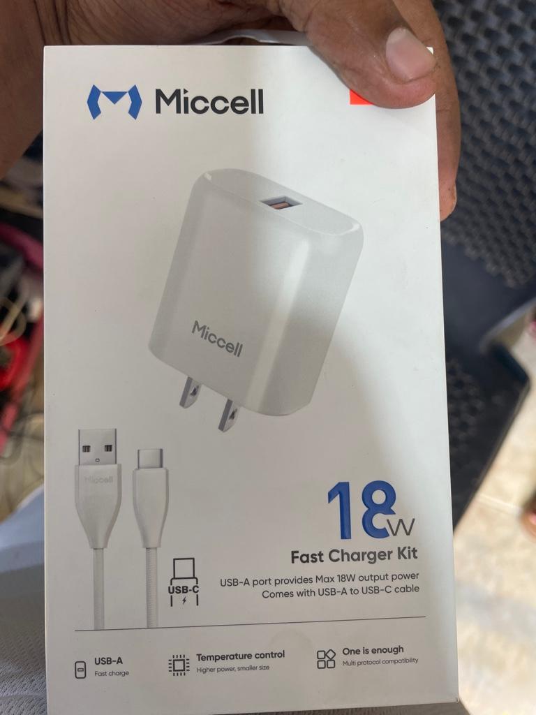 Cargador completo  tipo c 18w