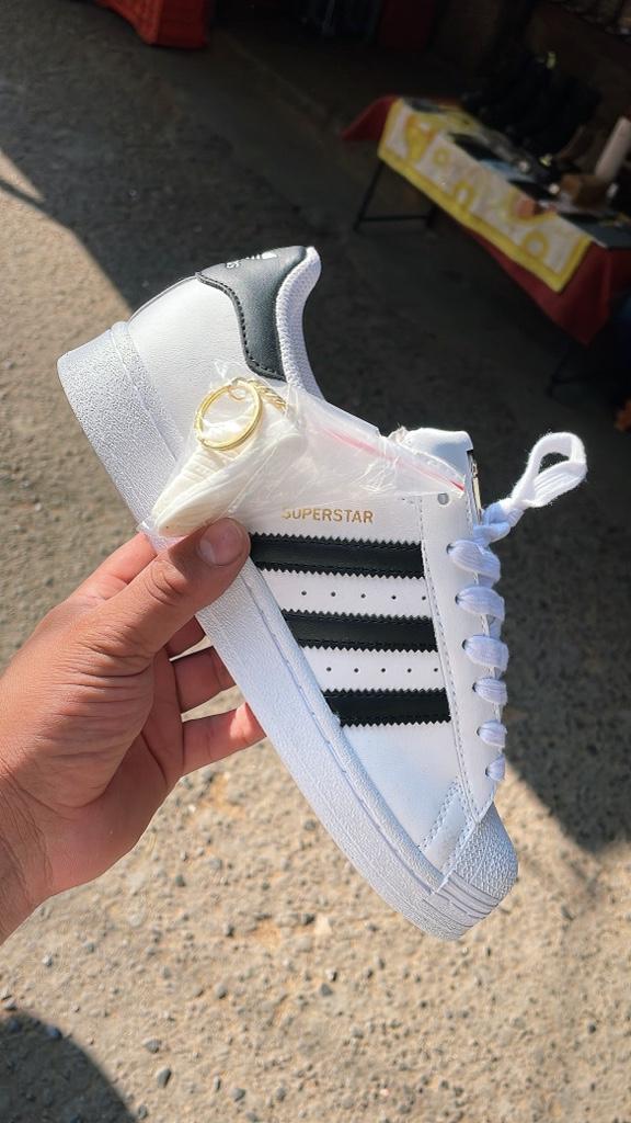 🔥Superstar blanco negro🔥