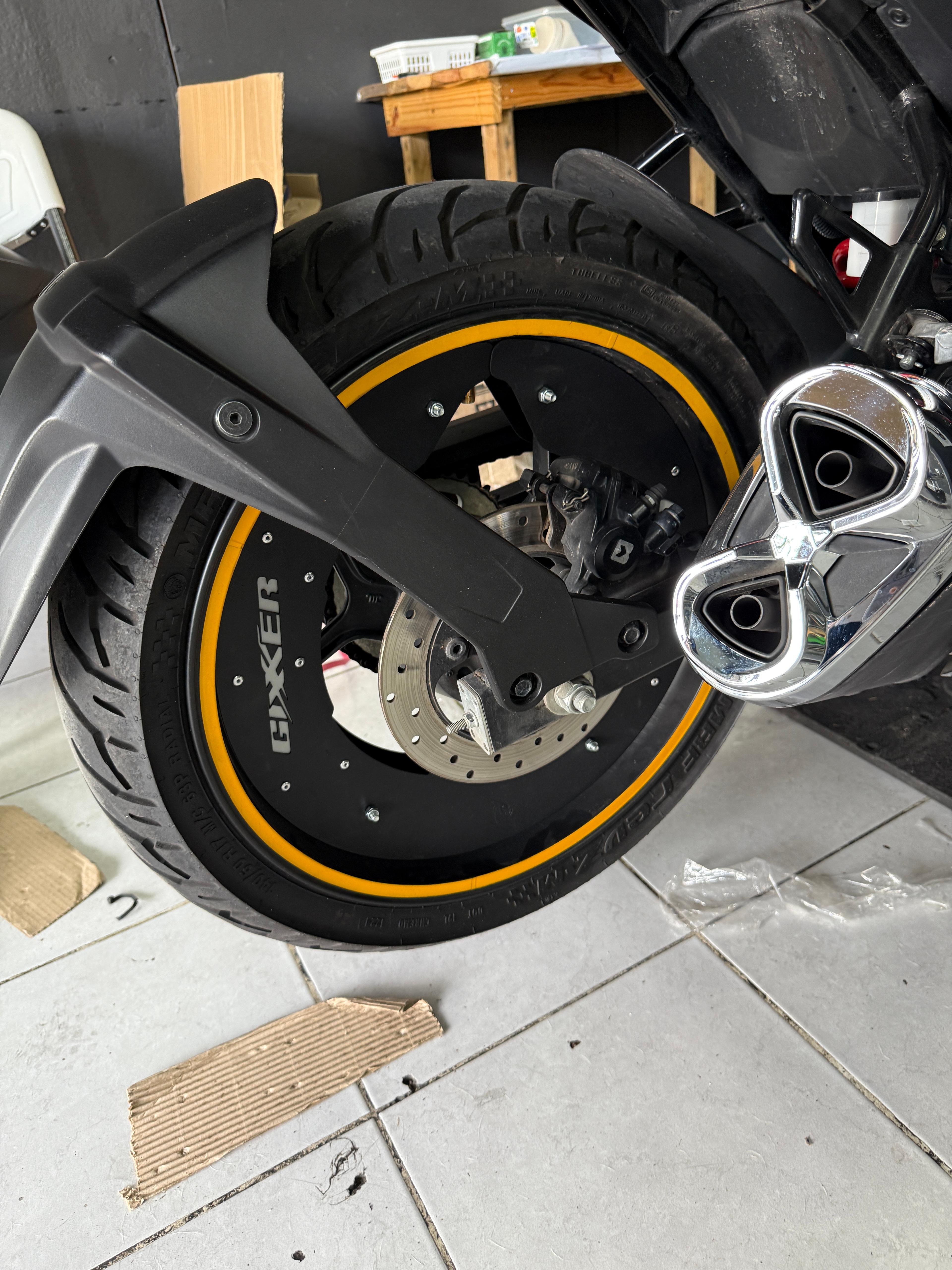 Miniatura 3 de Aro lenticular gixxer