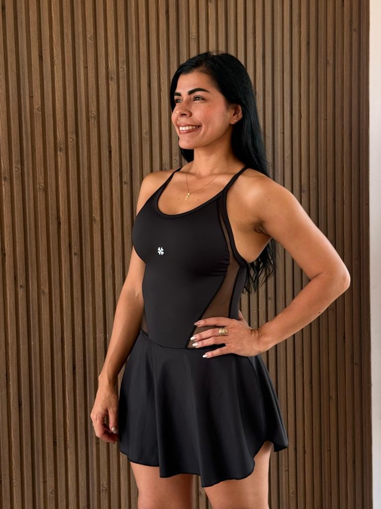 Vestido malla cintura
