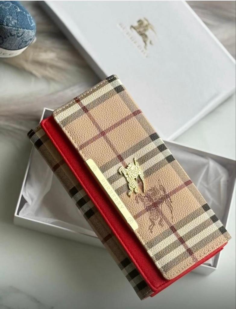 Billetera burberry