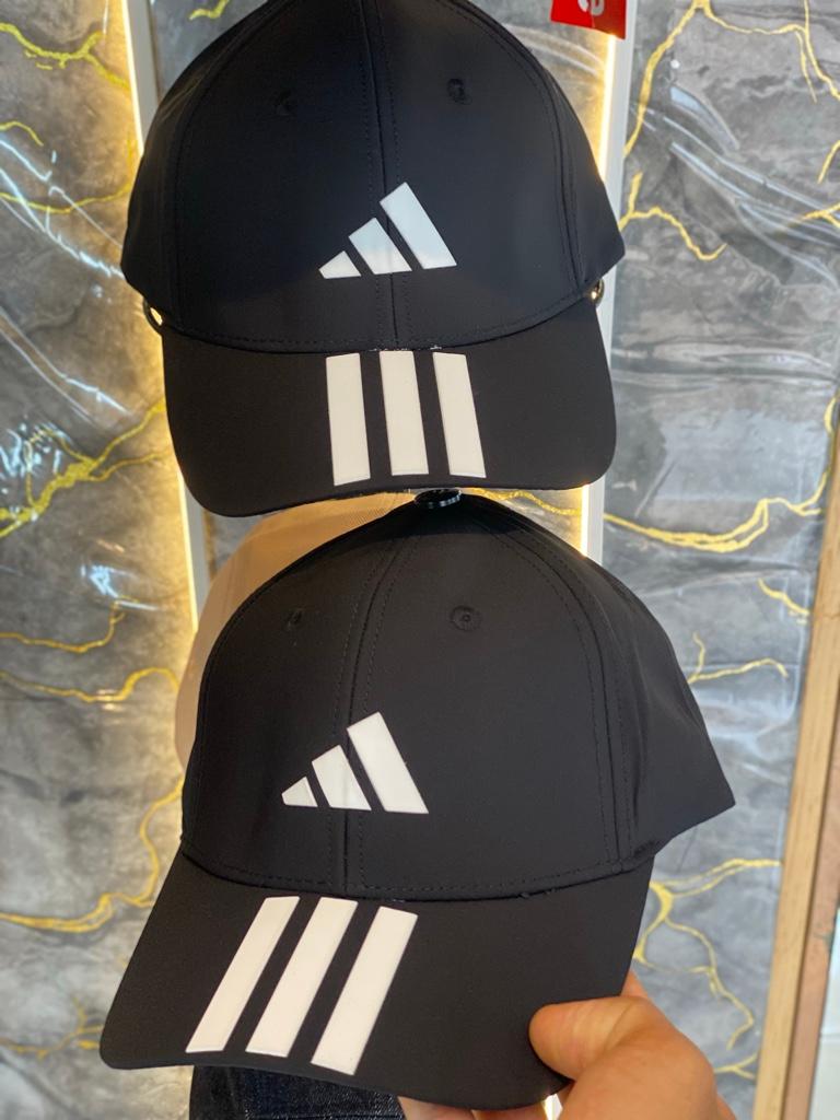 Adidas Clasica