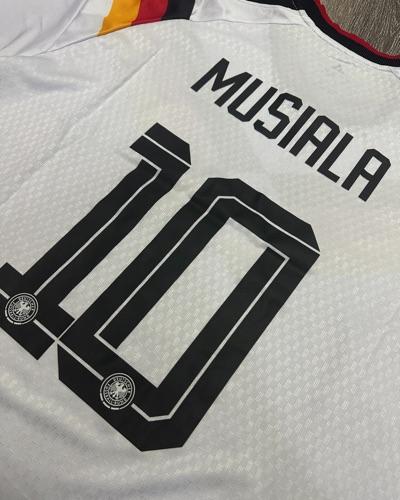 Miniatura 3 de Camisa de Alemania Local Mundial 2026